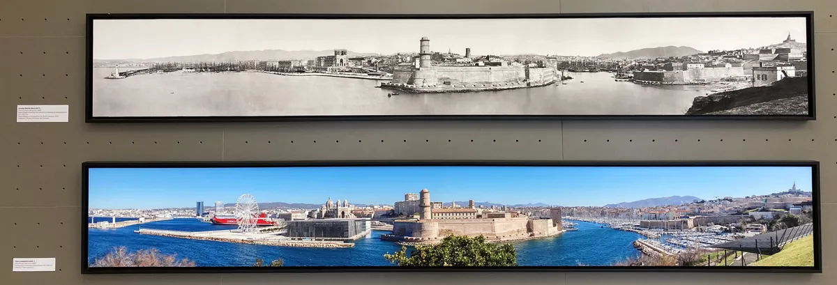 Deux photos panoramiques superposées