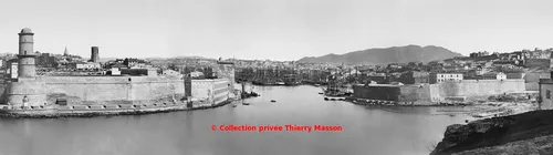 Extrait de la photo panoramique des ports de 1869
